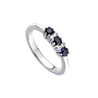 SAPPHIRE TRILOGY WHITE GOLD RING