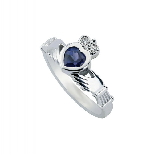 AMETHYST HEART HOLDING WHITE GOLD RING